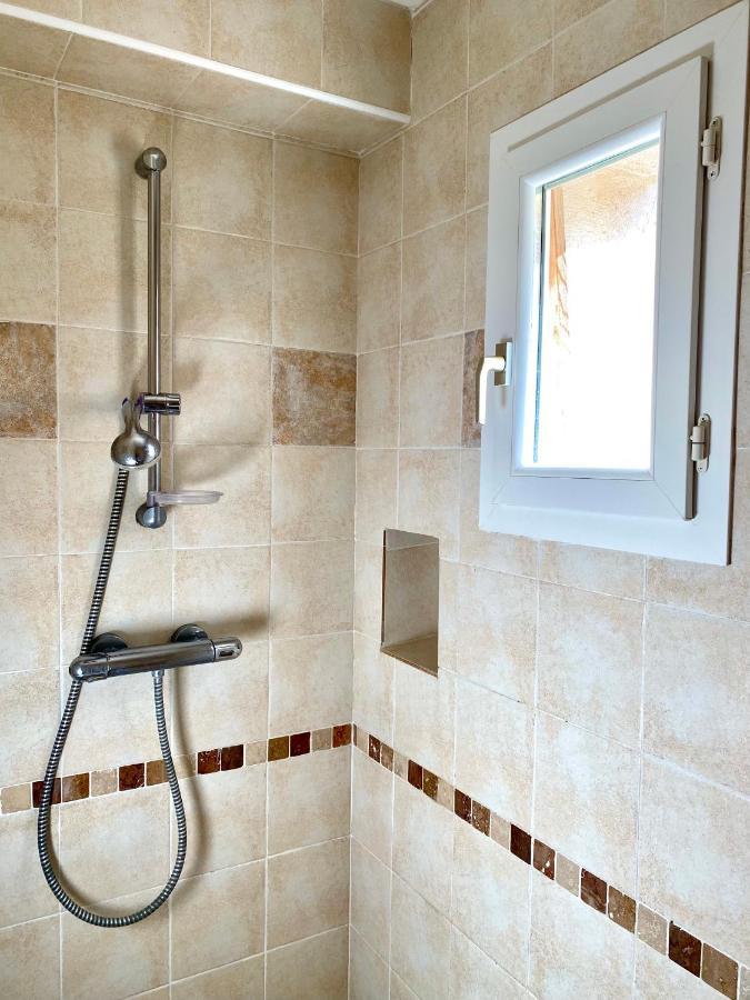 סרביון Domaine Punta Della Guardia Villa Vue Mer Dans Nature Protegee, Plage A 1,5 Km מראה חיצוני תמונה