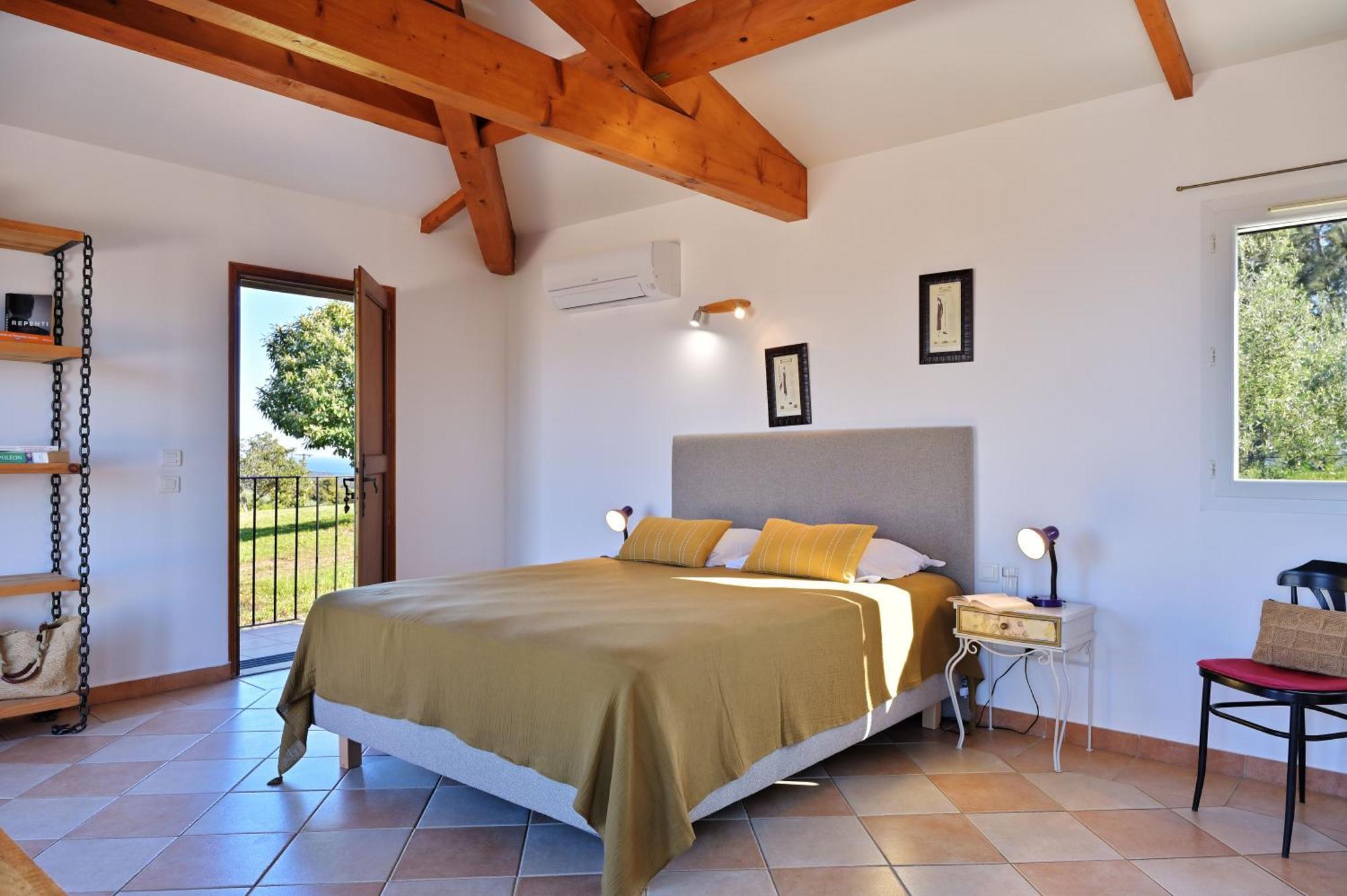סרביון Domaine Punta Della Guardia Villa Vue Mer Dans Nature Protegee, Plage A 1,5 Km מראה חיצוני תמונה