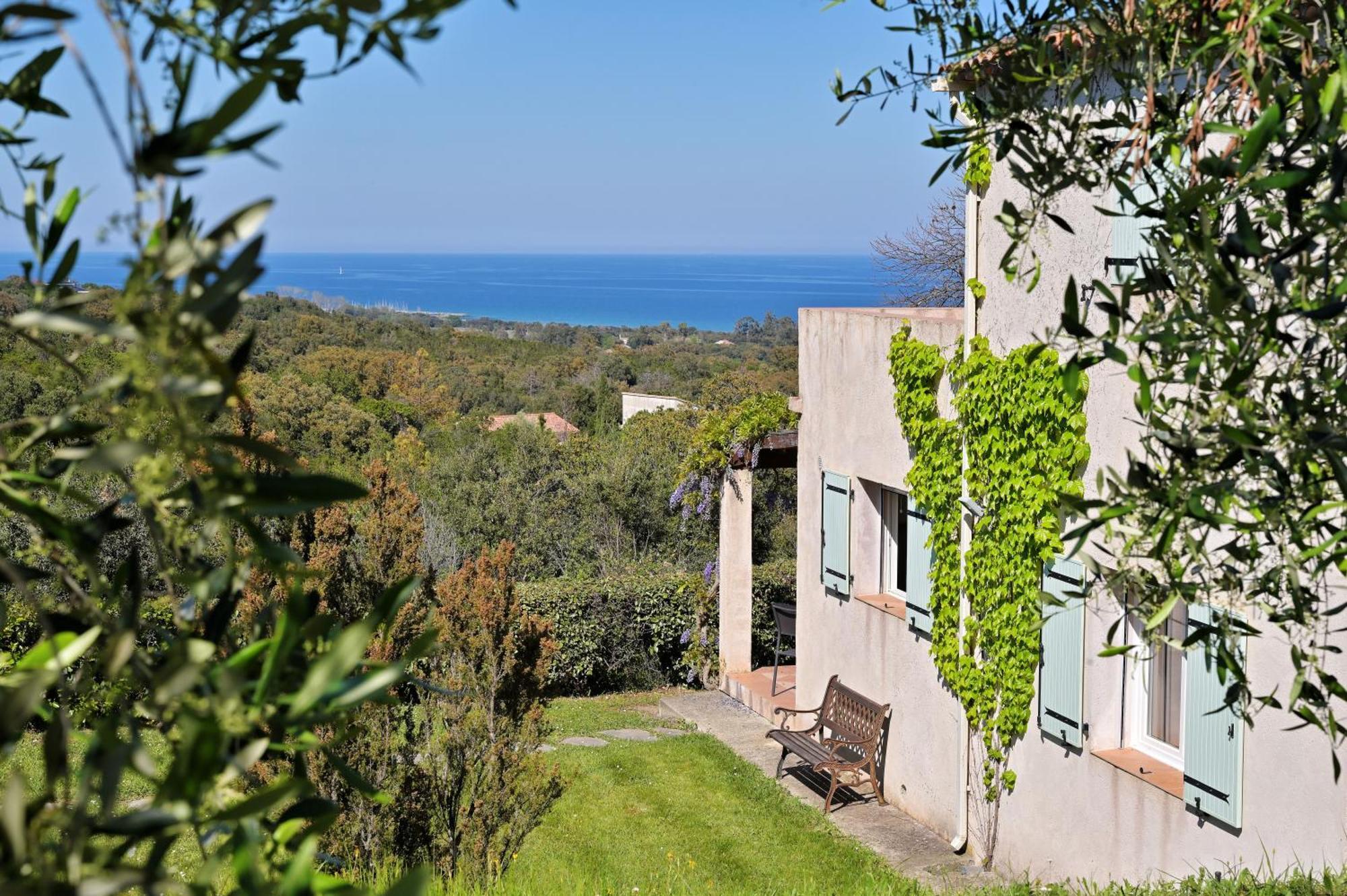 סרביון Domaine Punta Della Guardia Villa Vue Mer Dans Nature Protegee, Plage A 1,5 Km מראה חיצוני תמונה